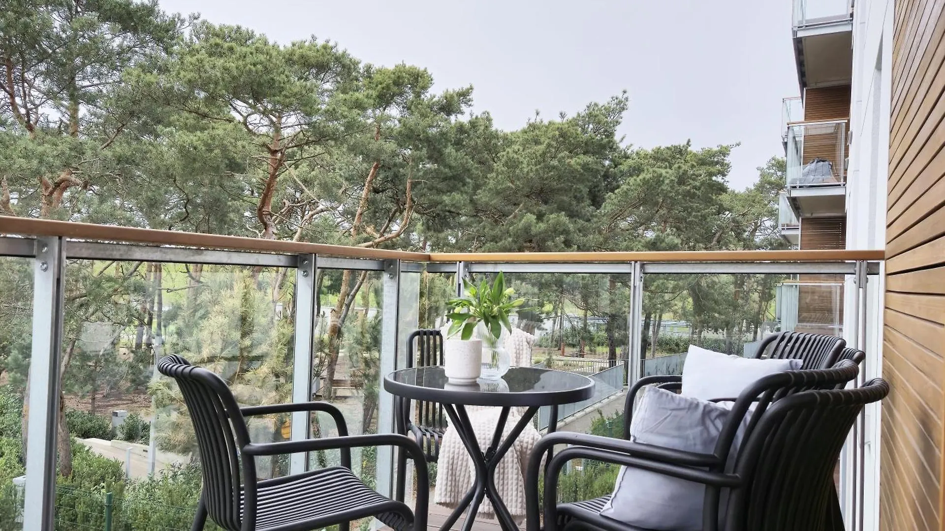 Totu Home Nadmorski Dwor Prestige Gdansk Apartment 0*,  Poland